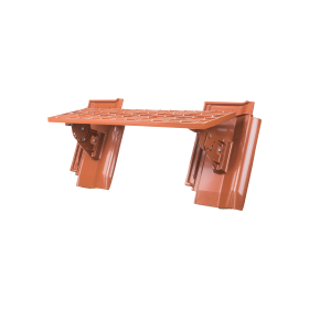 Het lange rooster incl. robuuste aluminium draagpan biedt een vakkundige en functionele oplossing om veilig en comfortabel op hellende daken te staan.