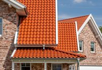 Veranda bedekt met OVH-dakpan Z5 in oudrood