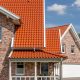 Veranda bedekt met OVH-dakpan Z5 in oudrood