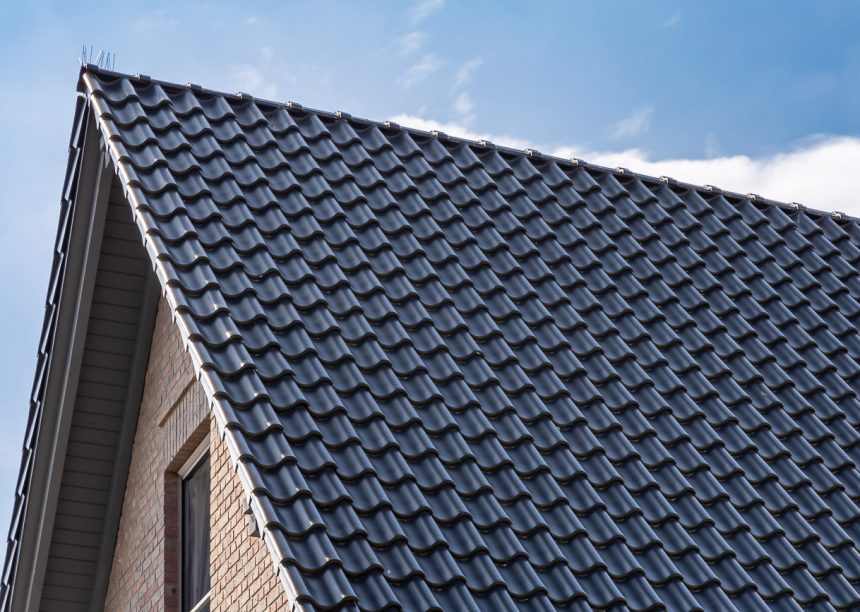 Modern rijtjeshuis met de OVH dakpannen Z5