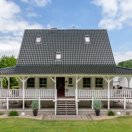 Geweldig referentieobject met dennengroen dak dankzij Z5