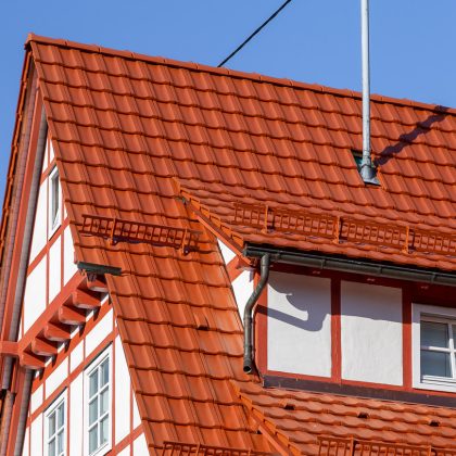 Schön saniertes Geschäftshaus mit Reformziegel Z10 in altrot