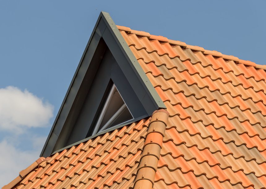Landhuis met vakwerk en de OVH-dakpan Z5